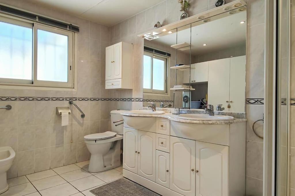 Villa A 200 M De La Frejus